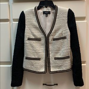 Tweed ivory and black jacket